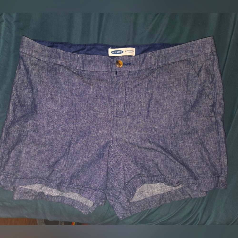 Old Navy Chambray Shorts Sz 18